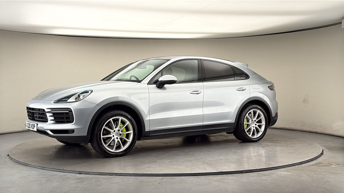 More views of Porsche Cayenne