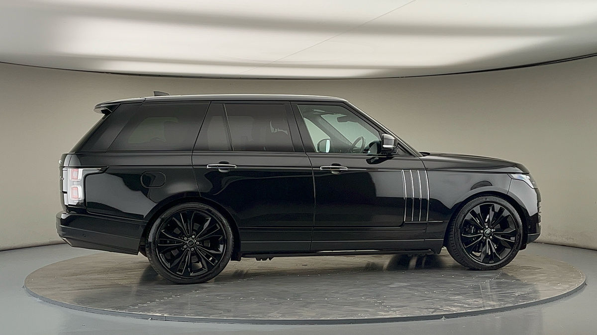 More views of Land Rover Range Rover