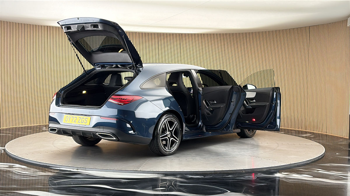 More views of Mercedes-Benz CLA
