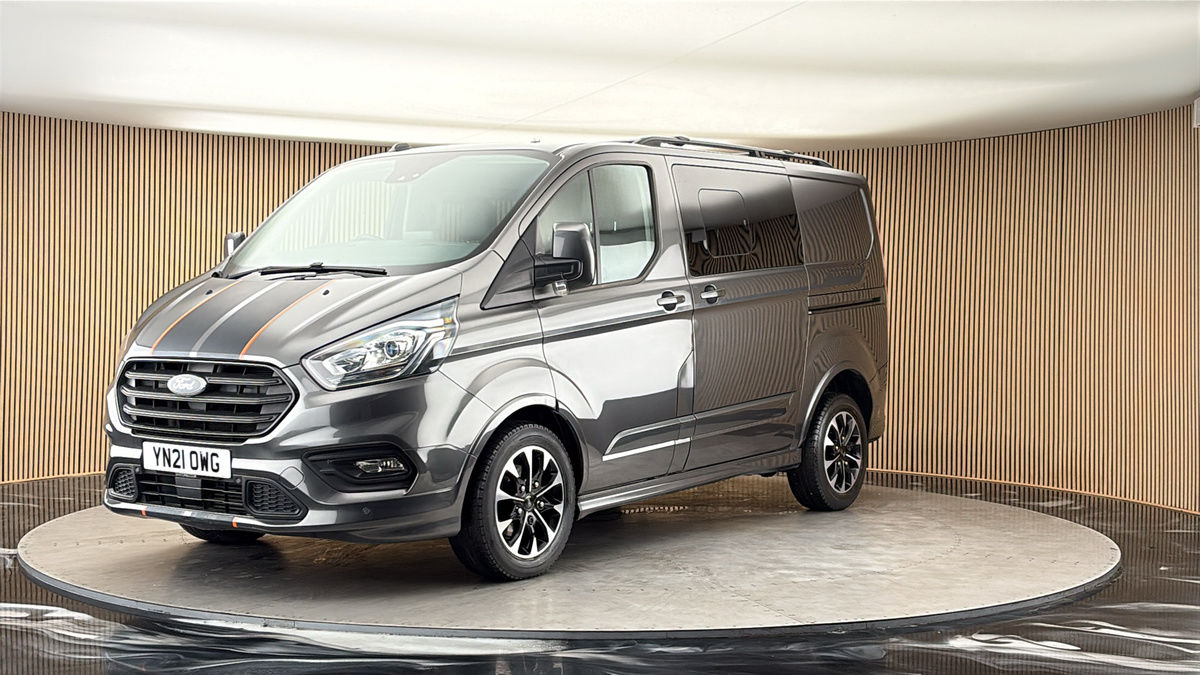 More views of Ford Transit Custom
