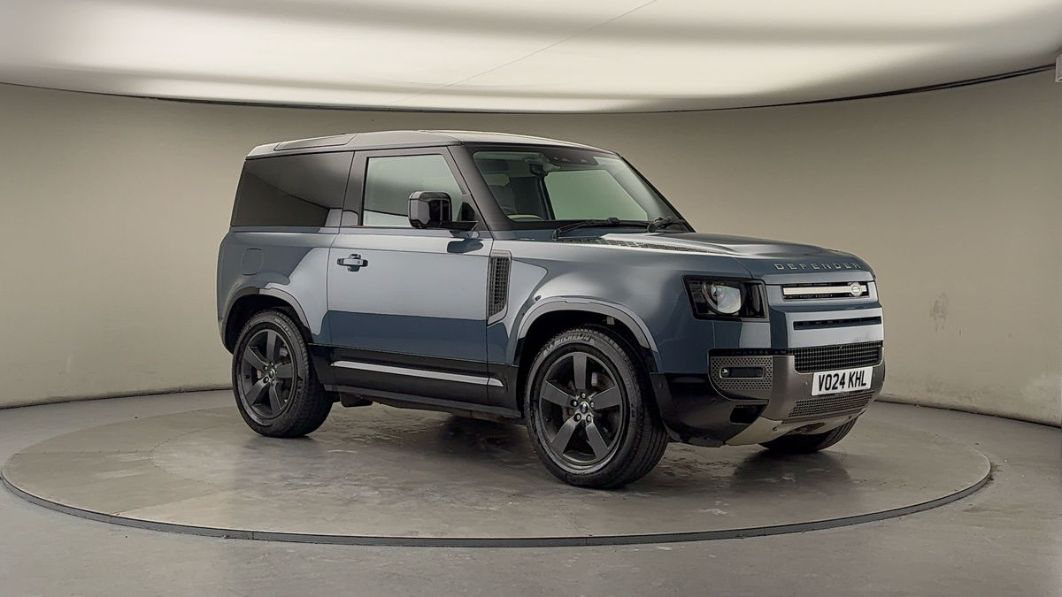 More views of Land Rover Defender 90