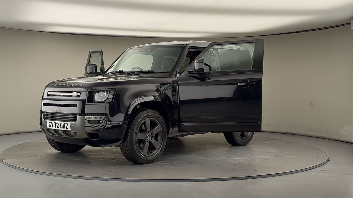 More views of Land Rover Defender 90