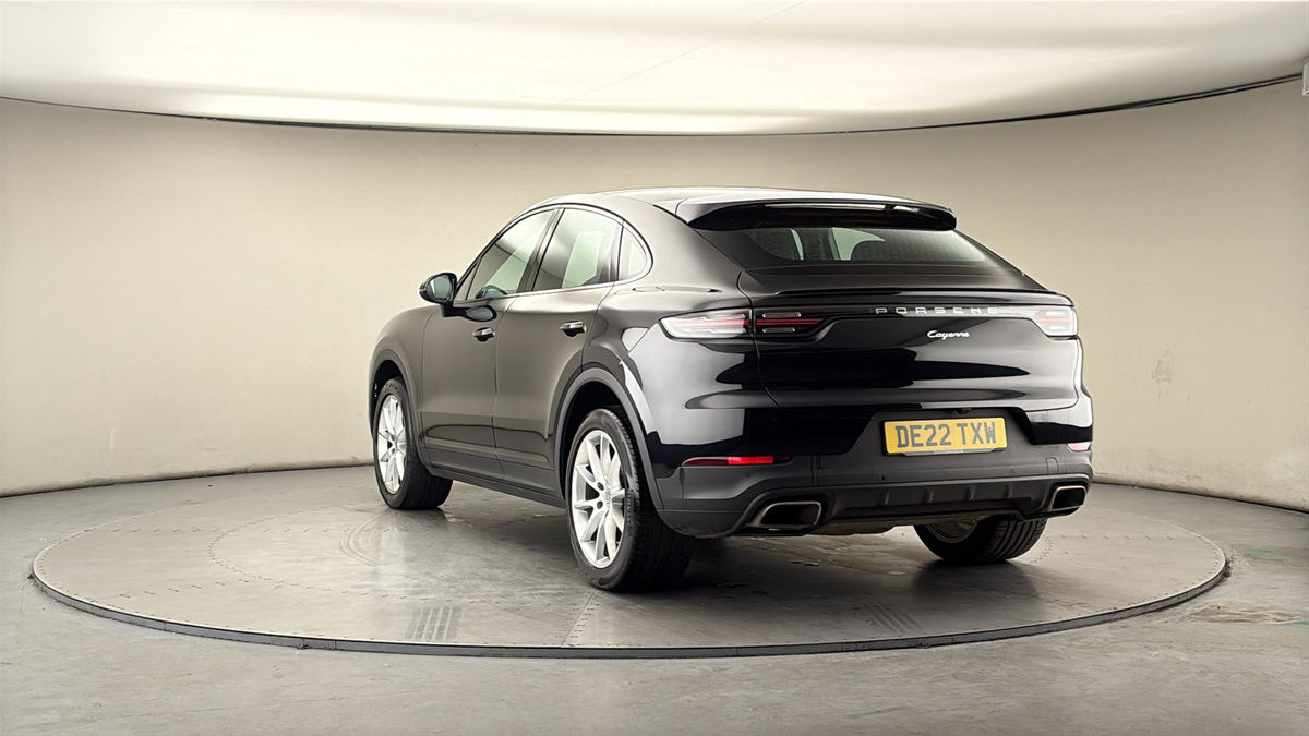 More views of Porsche Cayenne