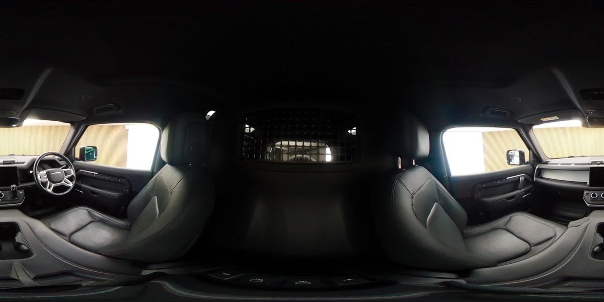 More views of Land Rover Defender 90