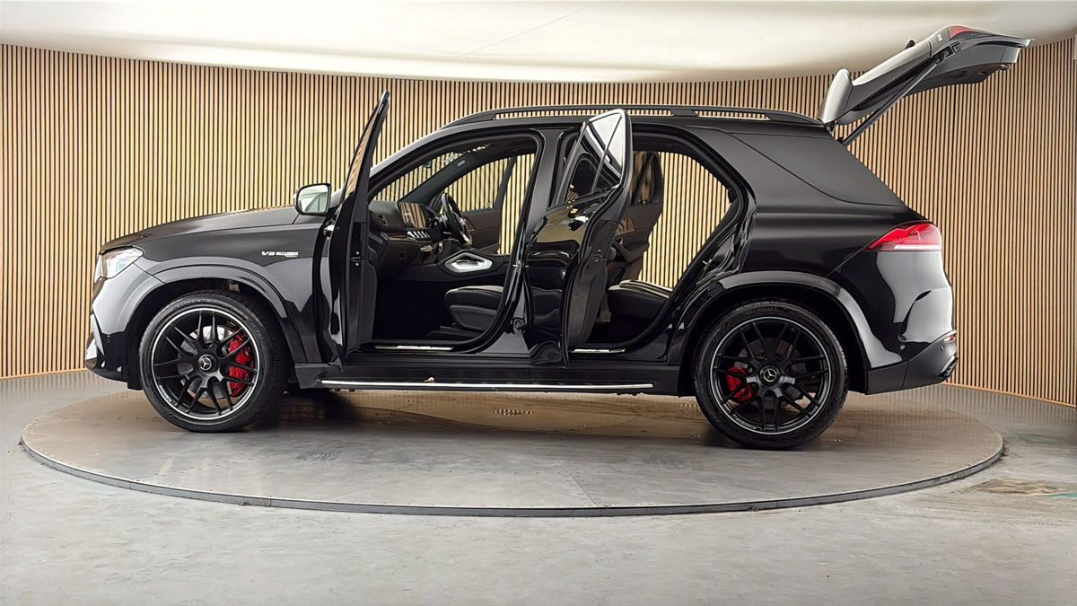 More views of Mercedes-Benz GLE