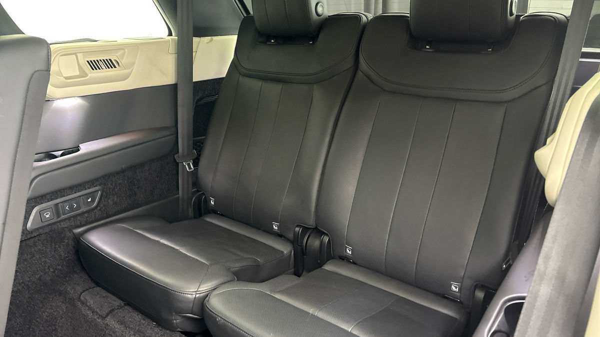 Land Rover Range Rover Image 26