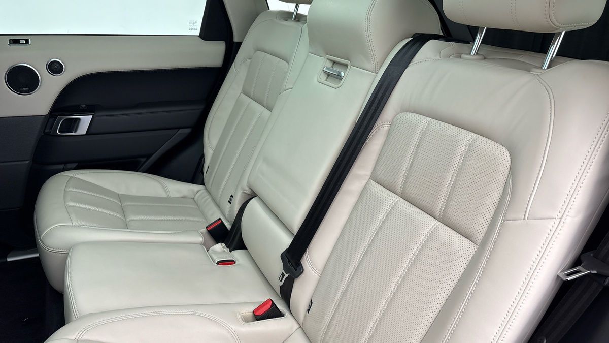 Land Rover Range Rover Sport Image 8