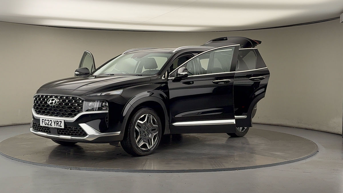 More views of Hyundai Santa Fe