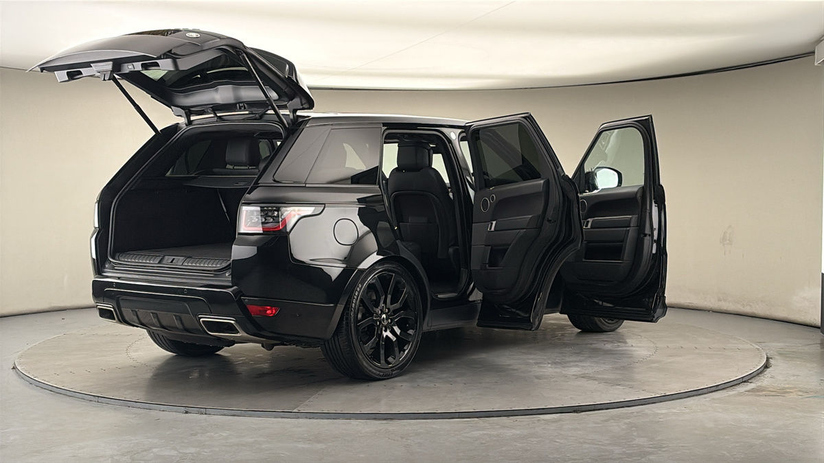 More views of Land Rover Range Rover Sport