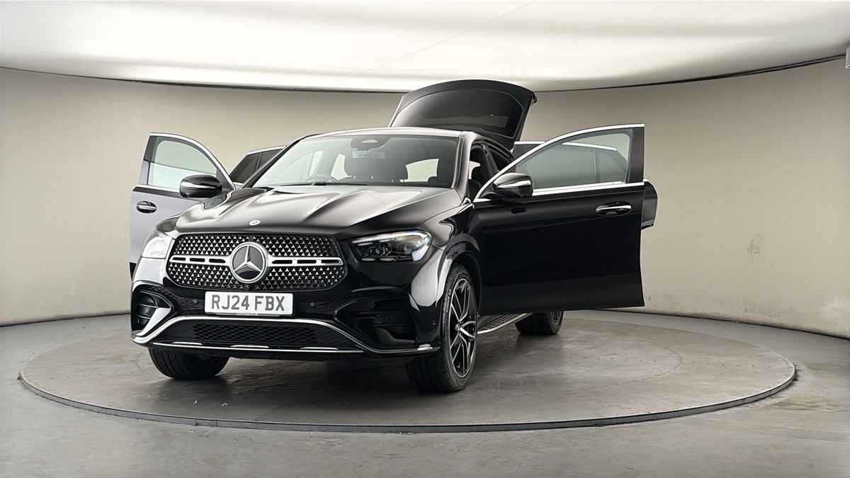 More views of Mercedes-Benz GLE