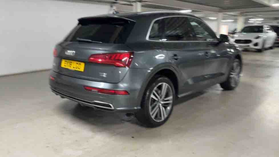 More views of Audi Q5
