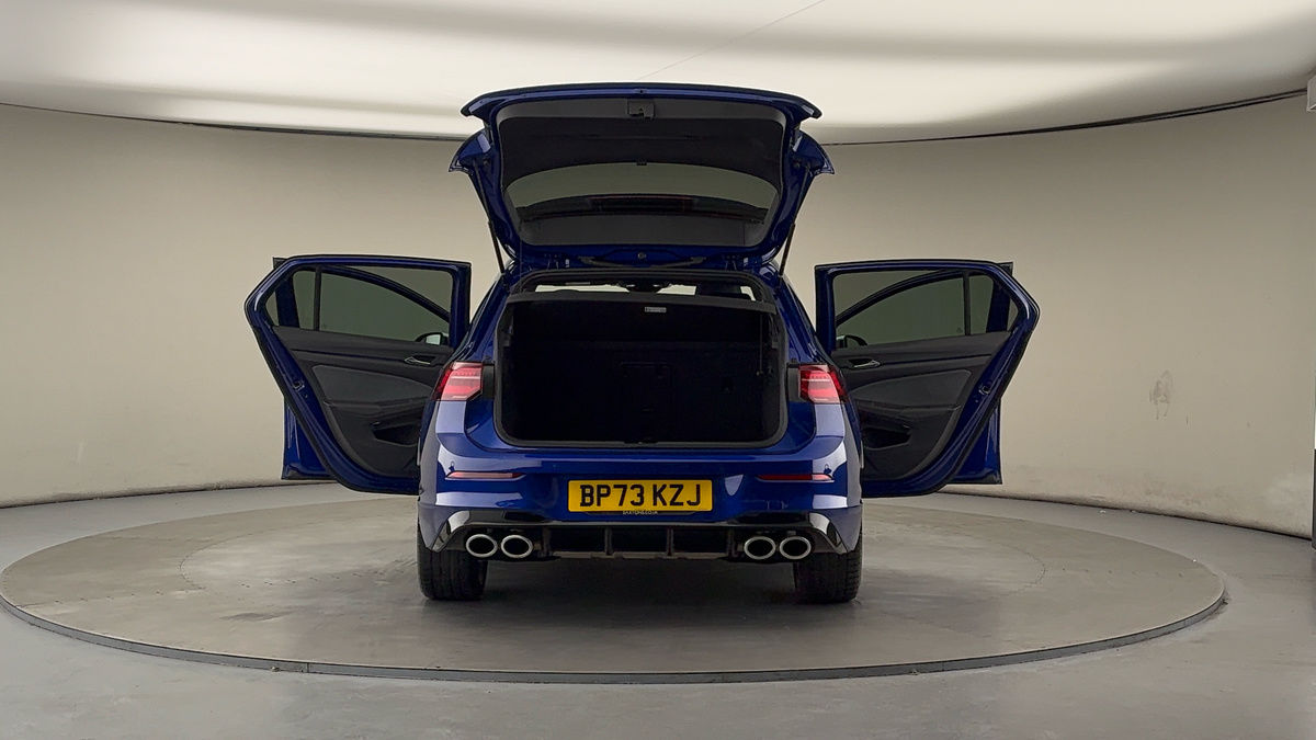 More views of Volkswagen Golf