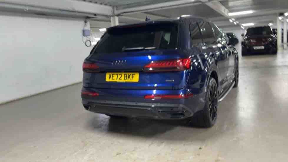 More views of Audi Q7