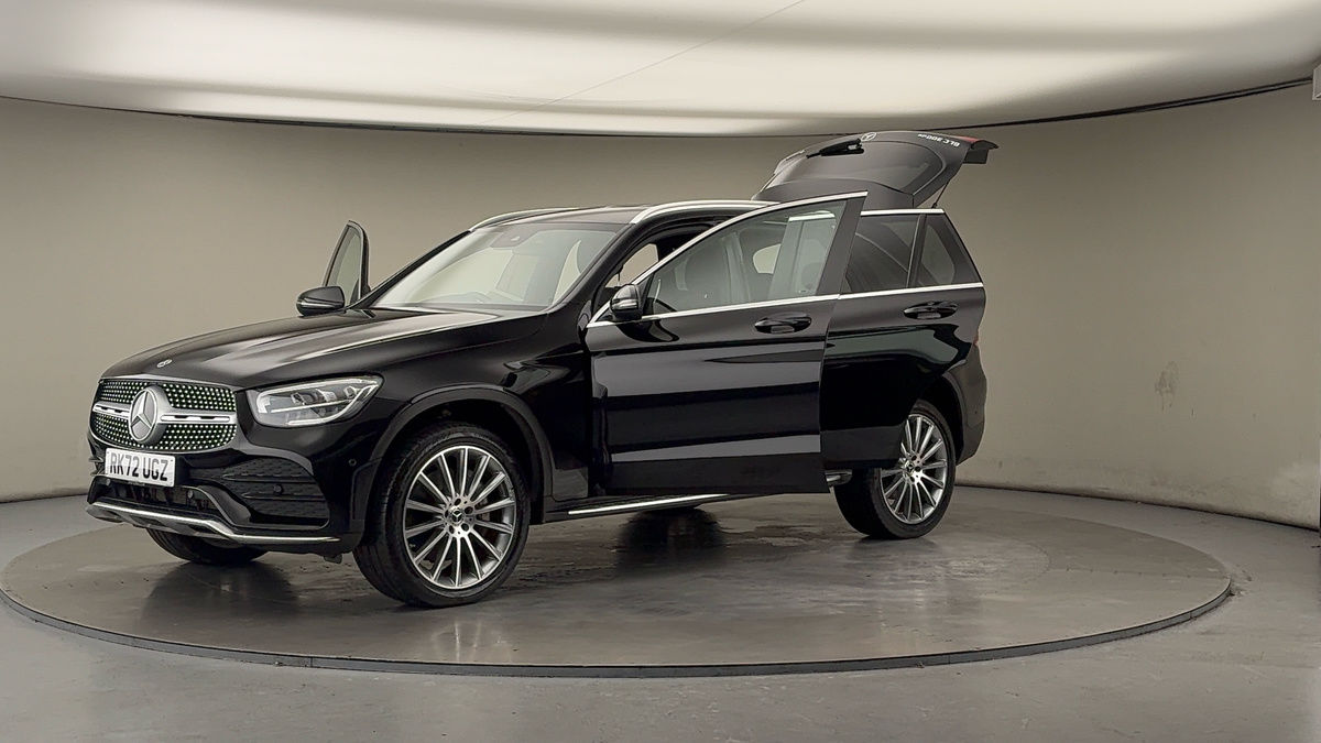 Mercedes-Benz GLC Image 22