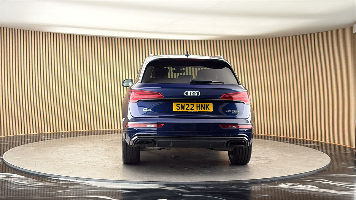 More views of Audi Q5