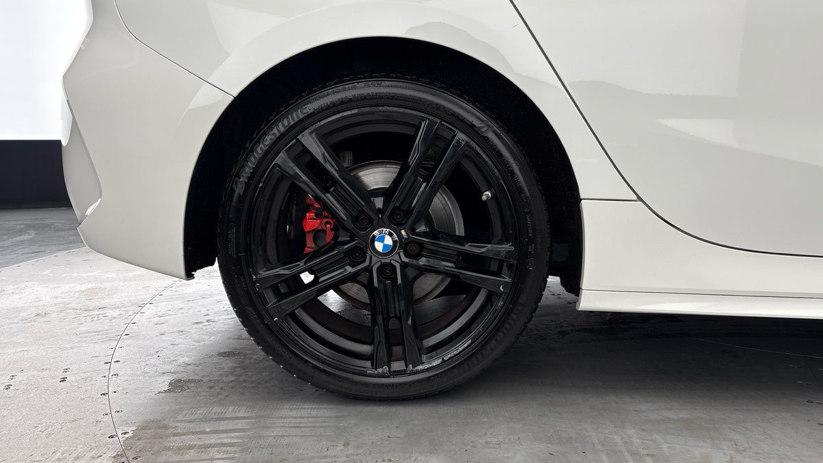 BMW 1 Series Image 10