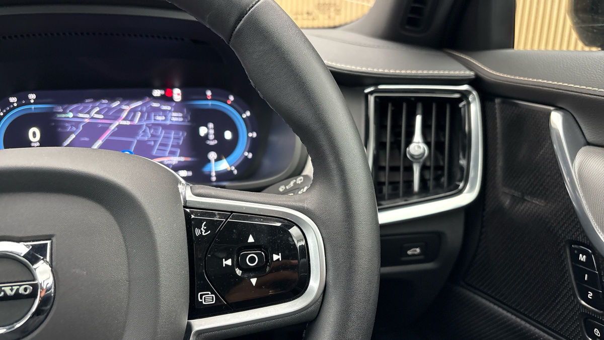 Volvo V90 Image 14