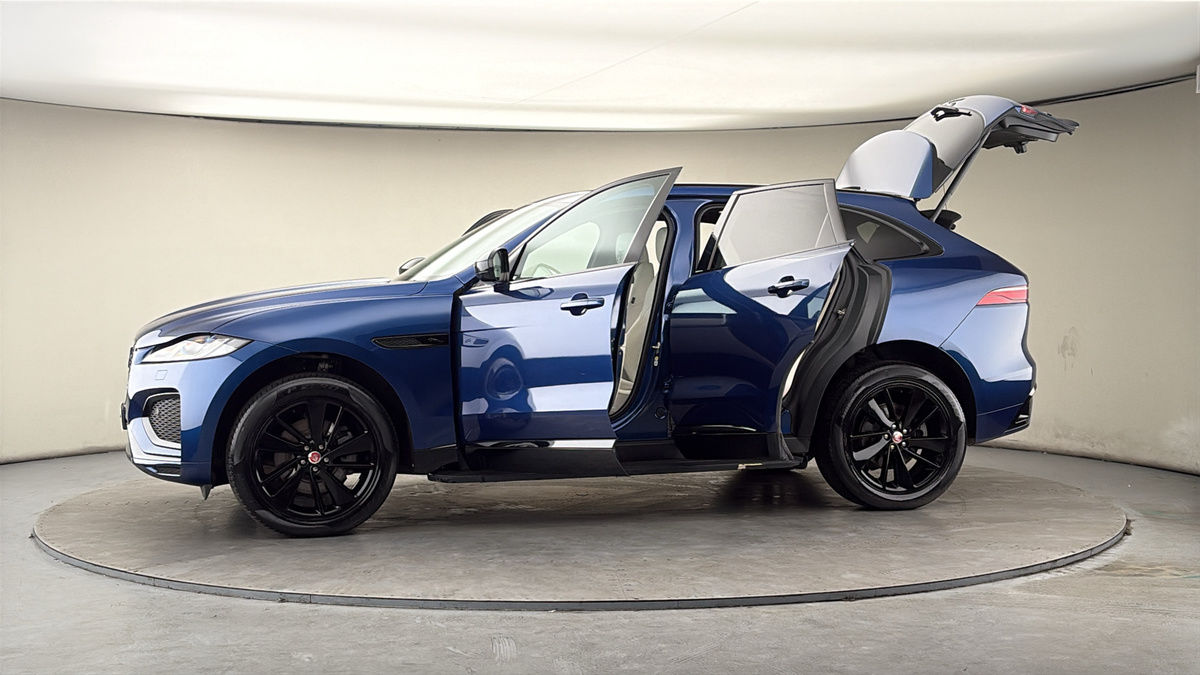 More views of Jaguar F-PACE