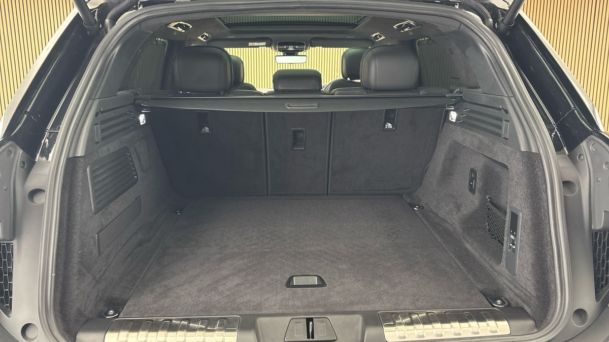 Land Rover Range Rover Sport Image 11