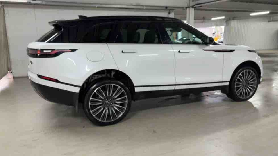 More views of Land Rover Range Rover Velar