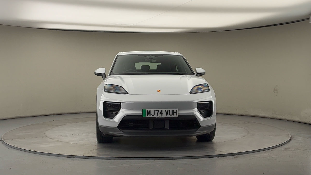 More views of Porsche Macan