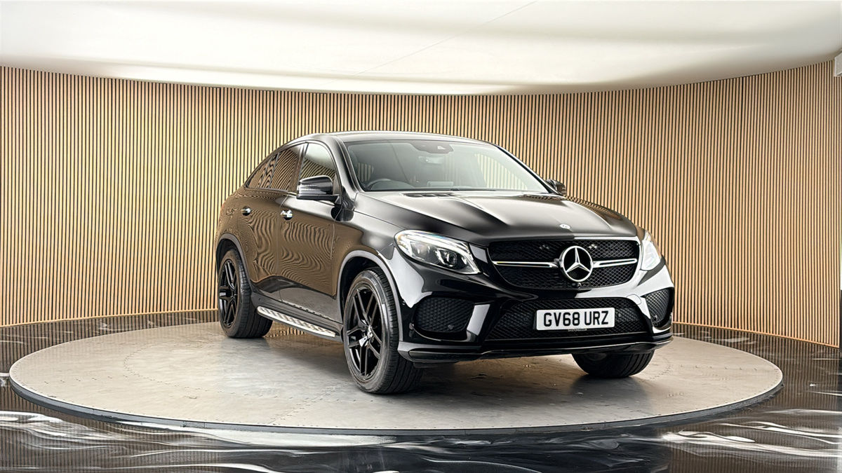 More views of Mercedes-Benz GLE