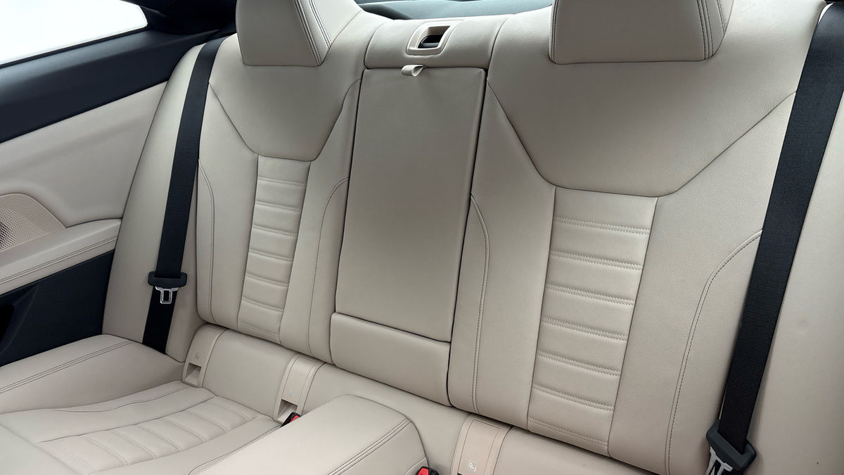 BMW 4 Series Image 8