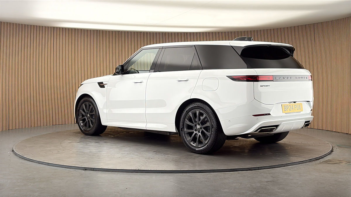 More views of Land Rover Range Rover Sport