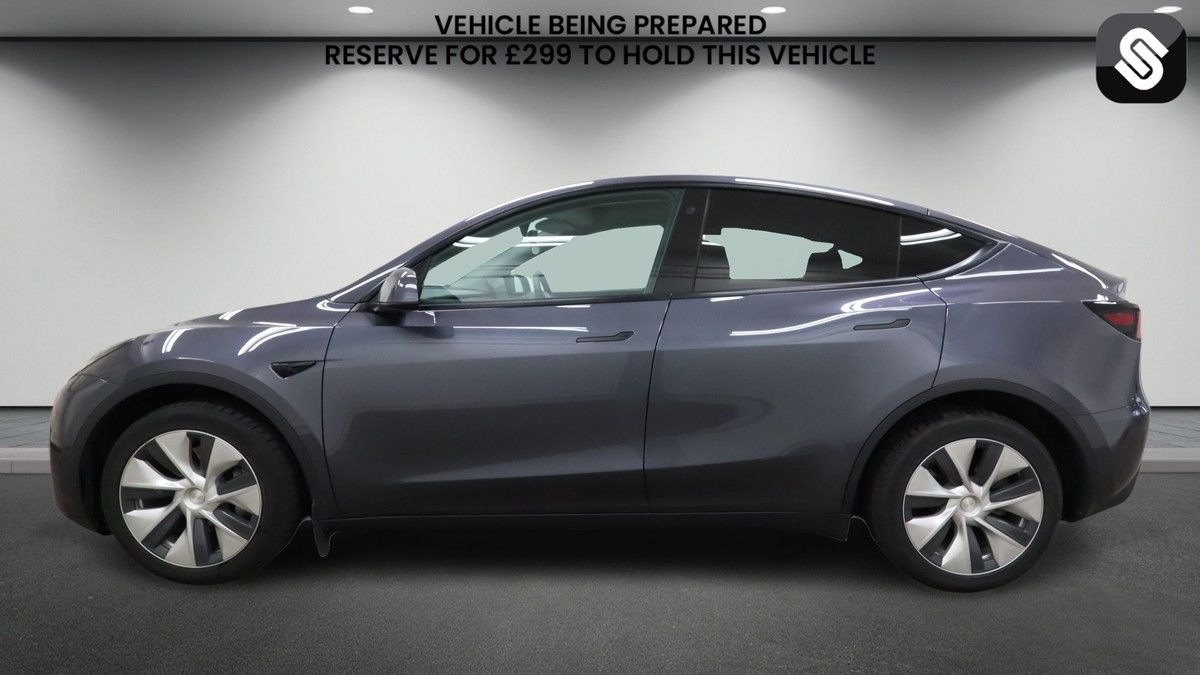 Tesla Model Y Image 6