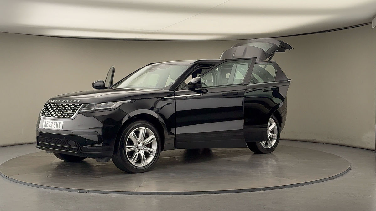 Land Rover Range Rover Velar Image 22