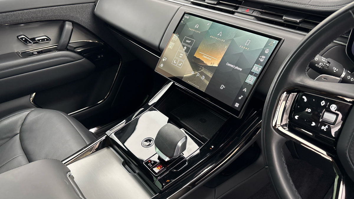 Land Rover Range Rover Sport Image 18