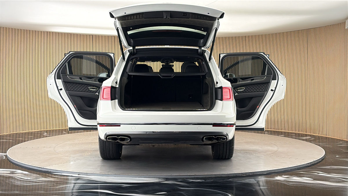 More views of Bentley Bentayga