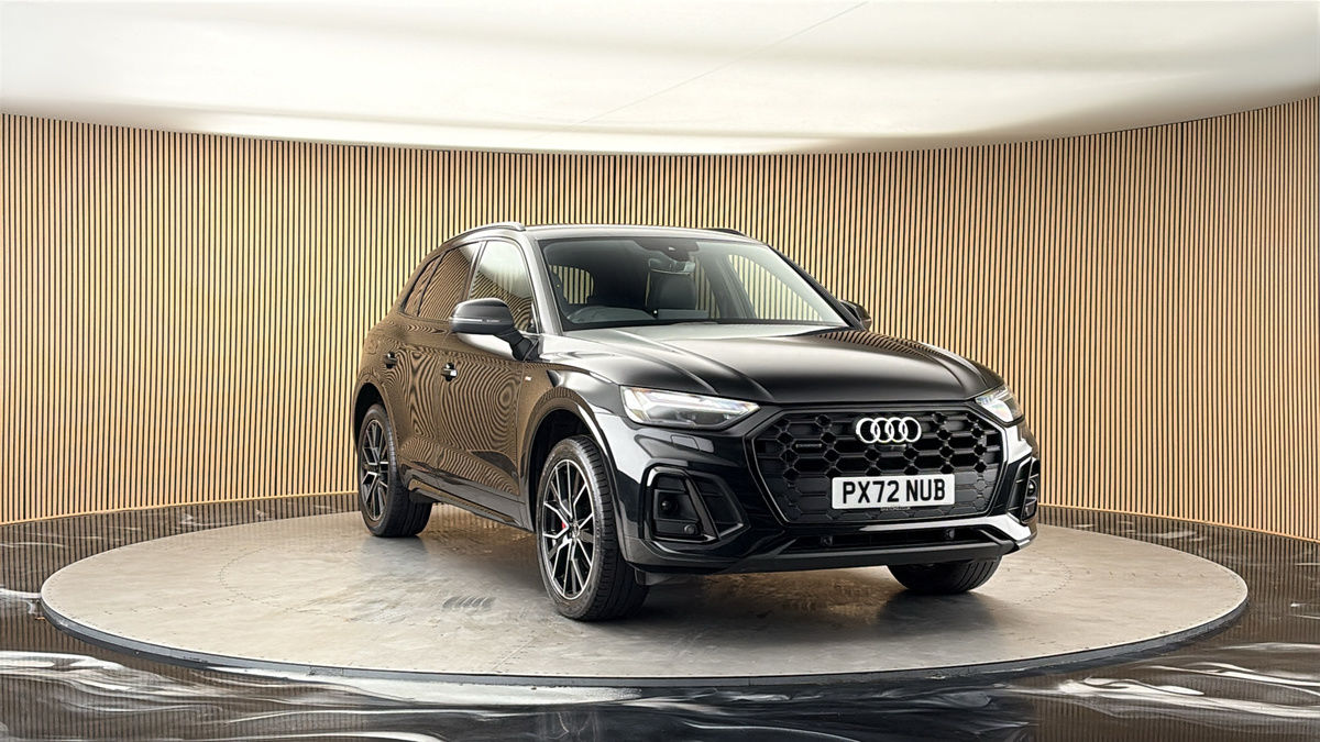 More views of Audi Q5