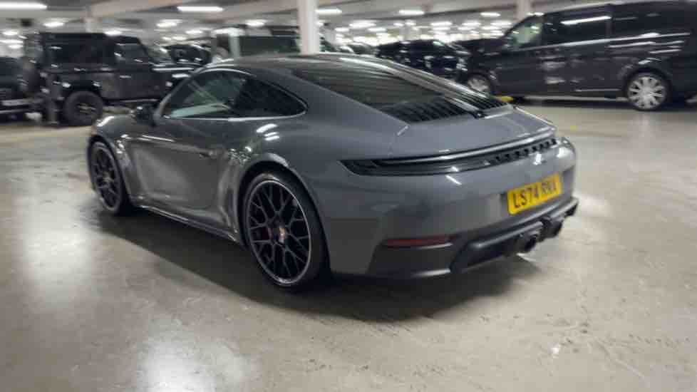 More views of Porsche 911