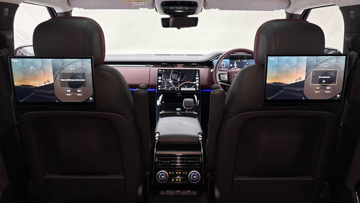 Land Rover Range Rover Sport Image 25