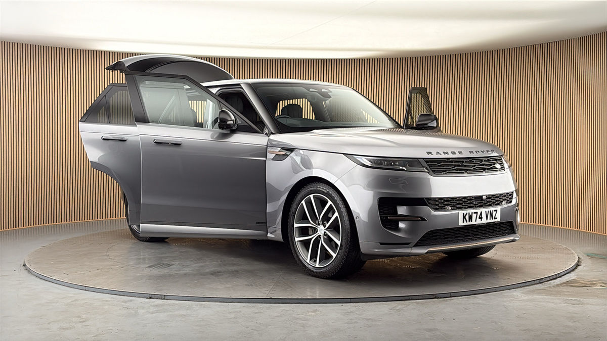 More views of Land Rover Range Rover Sport