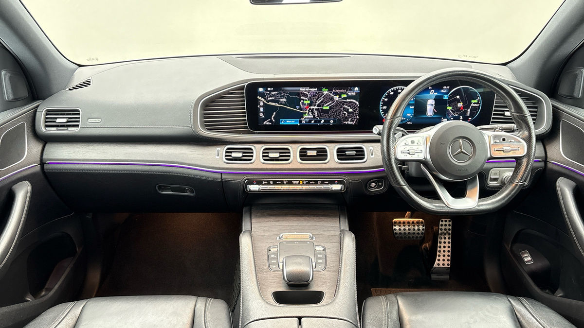 Mercedes-Benz GLE Image 12