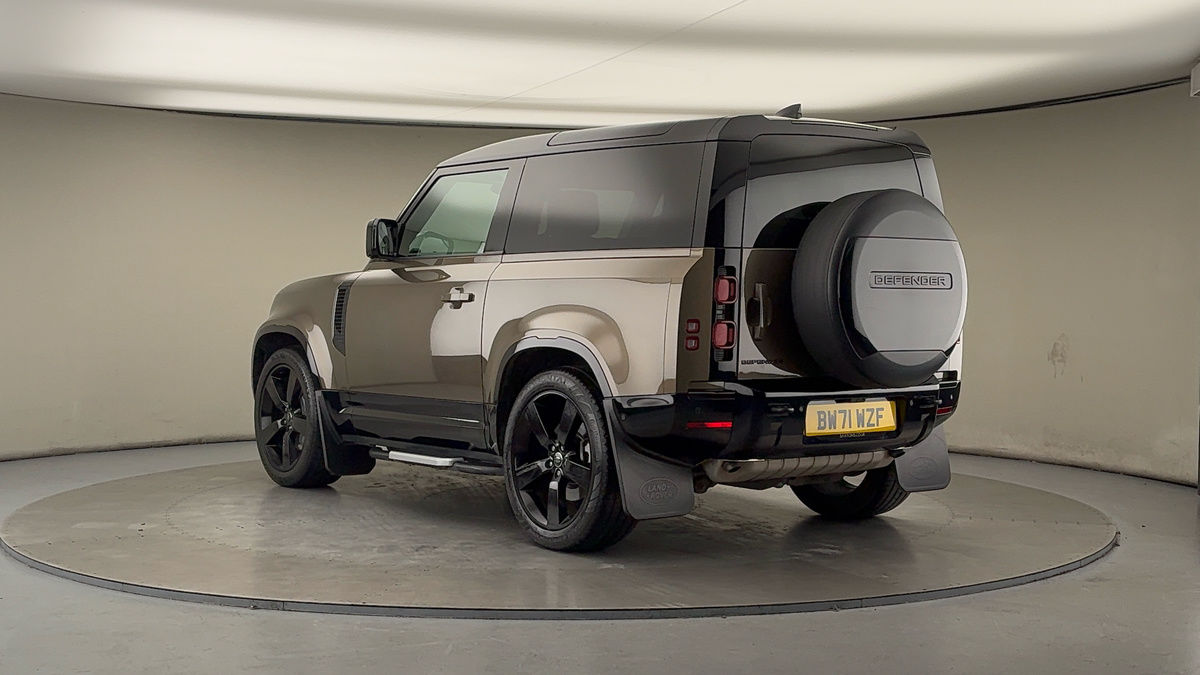 Land Rover Defender 90 Image 2