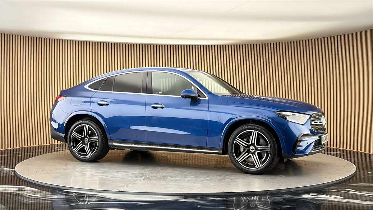 More views of Mercedes-Benz GLC