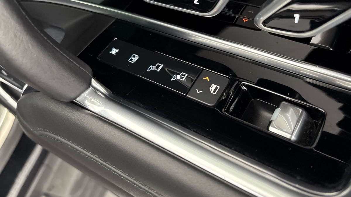 Land Rover Range Rover Image 28
