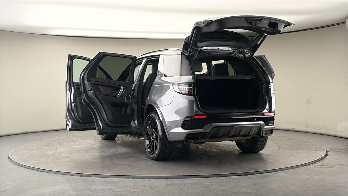 More views of Land Rover Discovery Sport