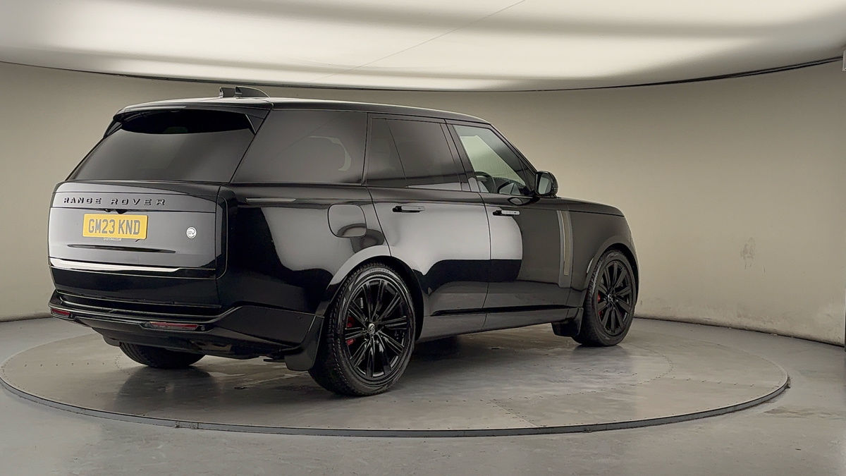 More views of Land Rover Range Rover