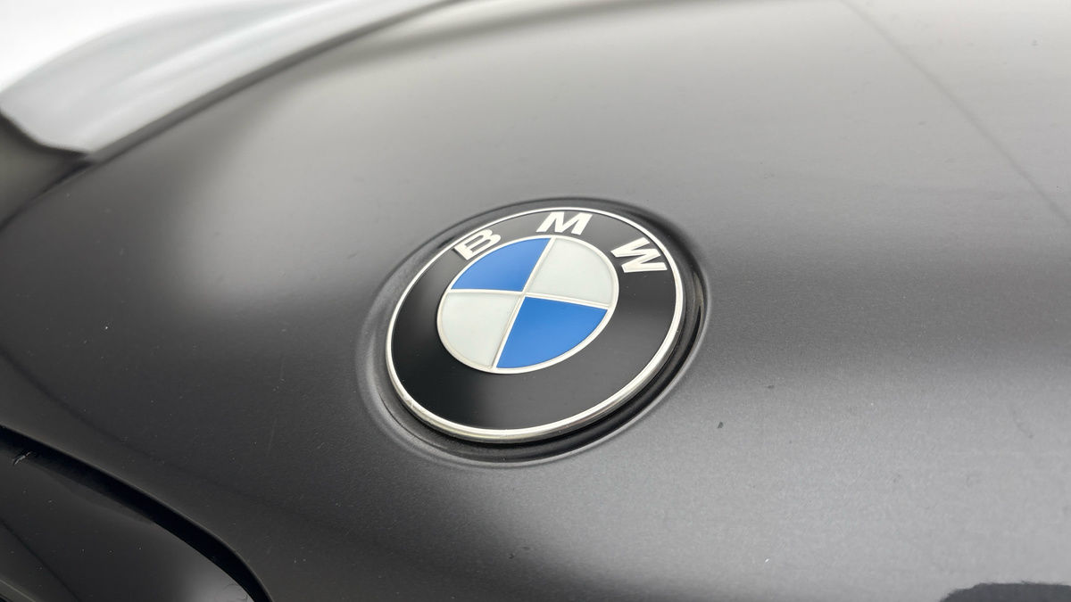 BMW 5 Series Image 24