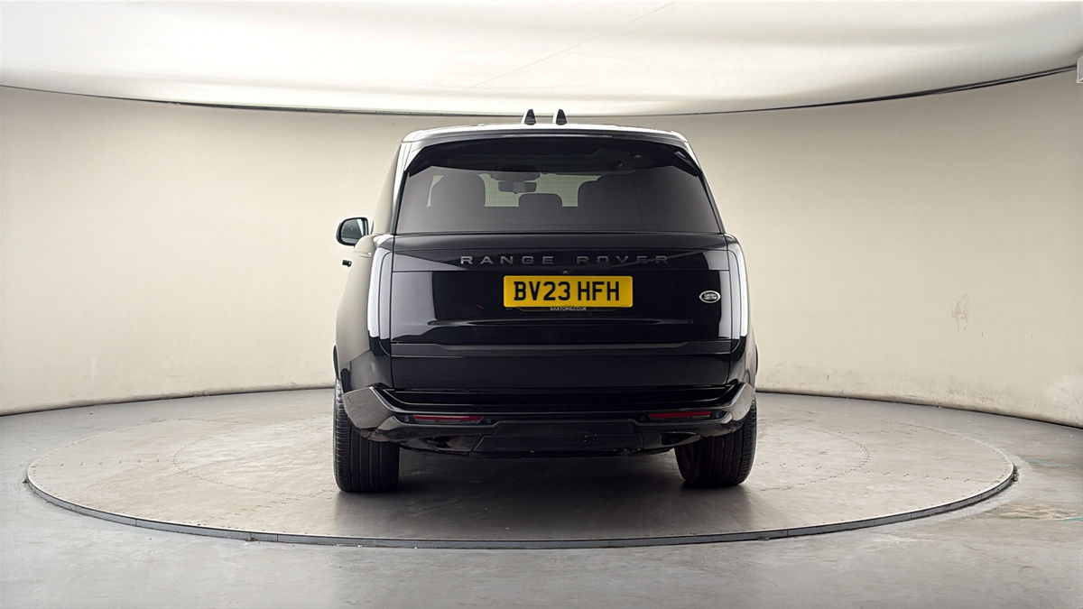 More views of Land Rover Range Rover