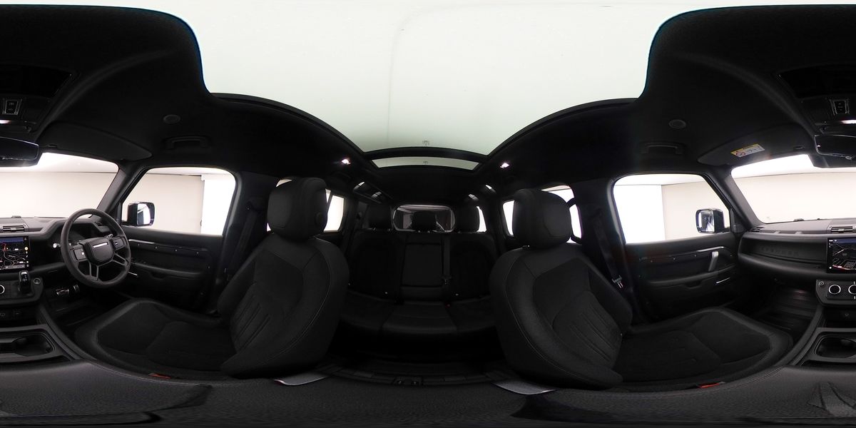 More views of Land Rover Defender 110