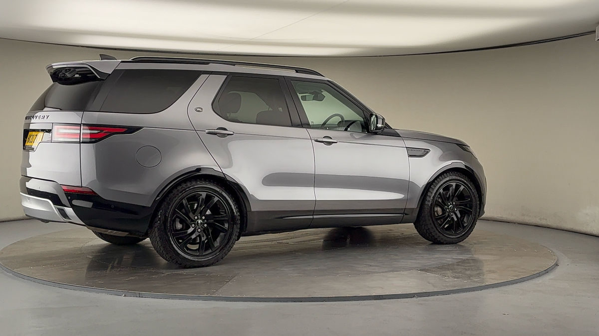 More views of Land Rover Discovery