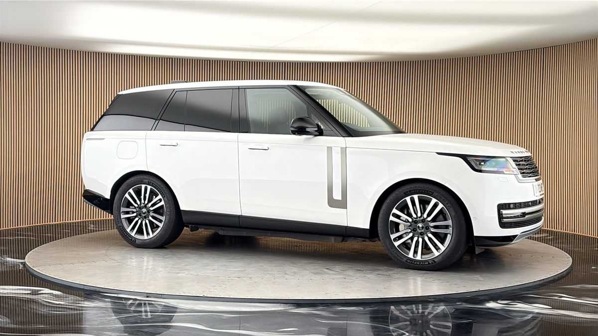 More views of Land Rover Range Rover