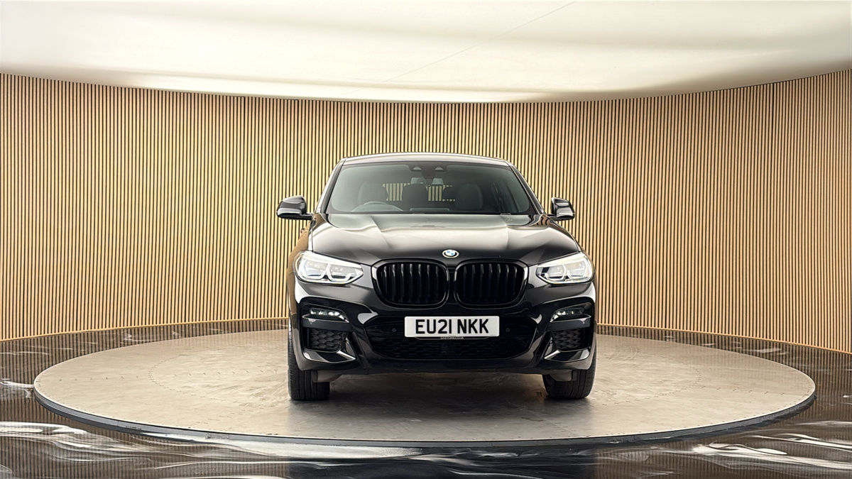 More views of BMW X4