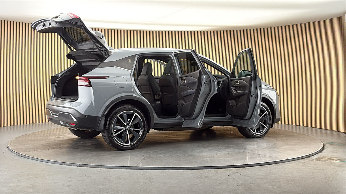 More views of Nissan Qashqai