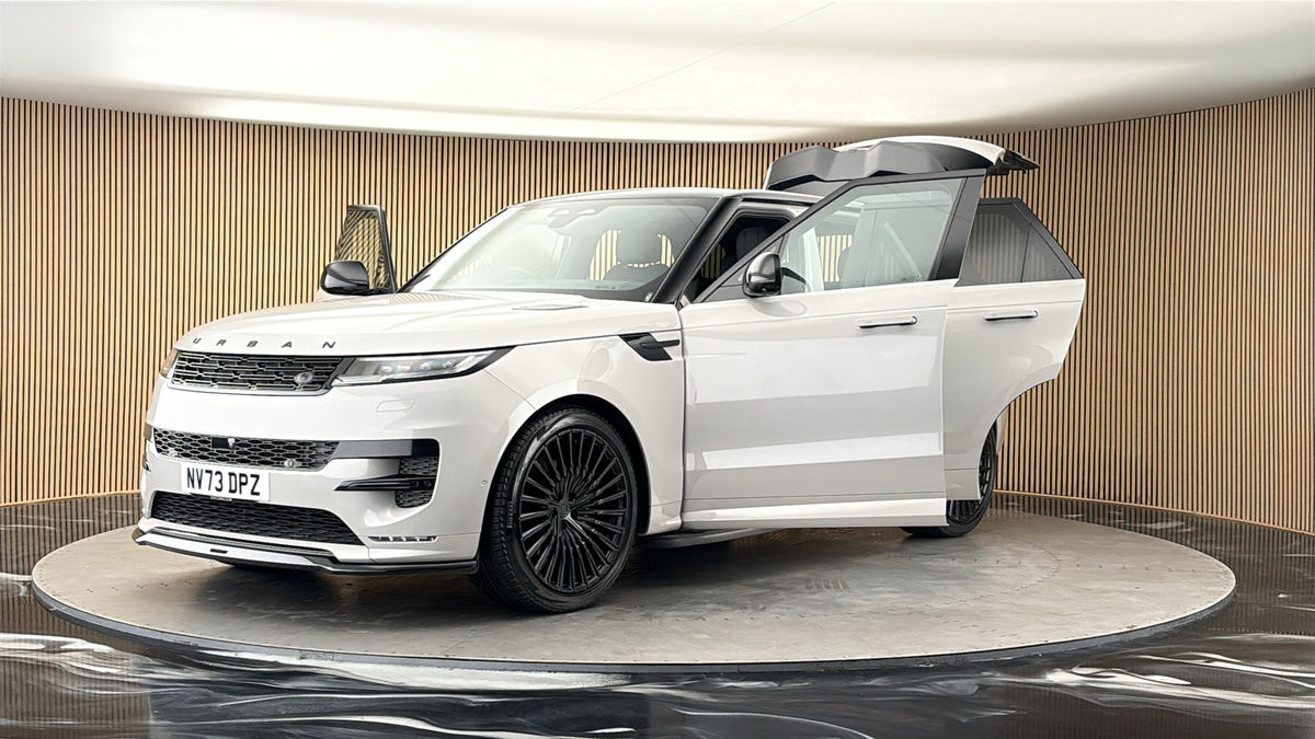 More views of Land Rover Range Rover Sport